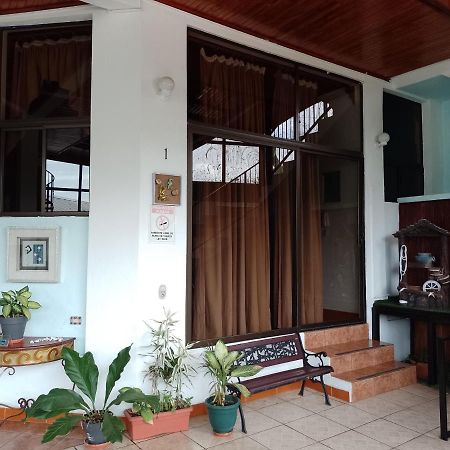 Natural Pacific Suites Manuel Antonio Exterior photo
