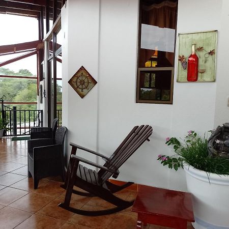 Natural Pacific Suites Manuel Antonio Exterior photo